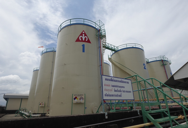 ถังจัดเก็บสารเคมี (Storage Tanks)